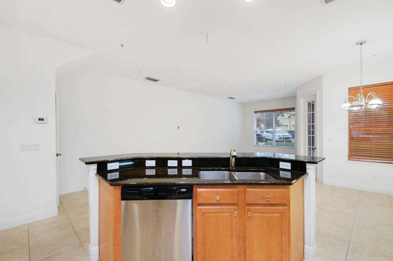 ENCLAVE/MAITLAND A-F - Residential Lease