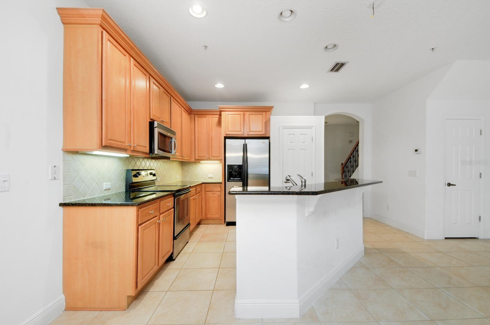 ENCLAVE/MAITLAND A-F - Residential Lease