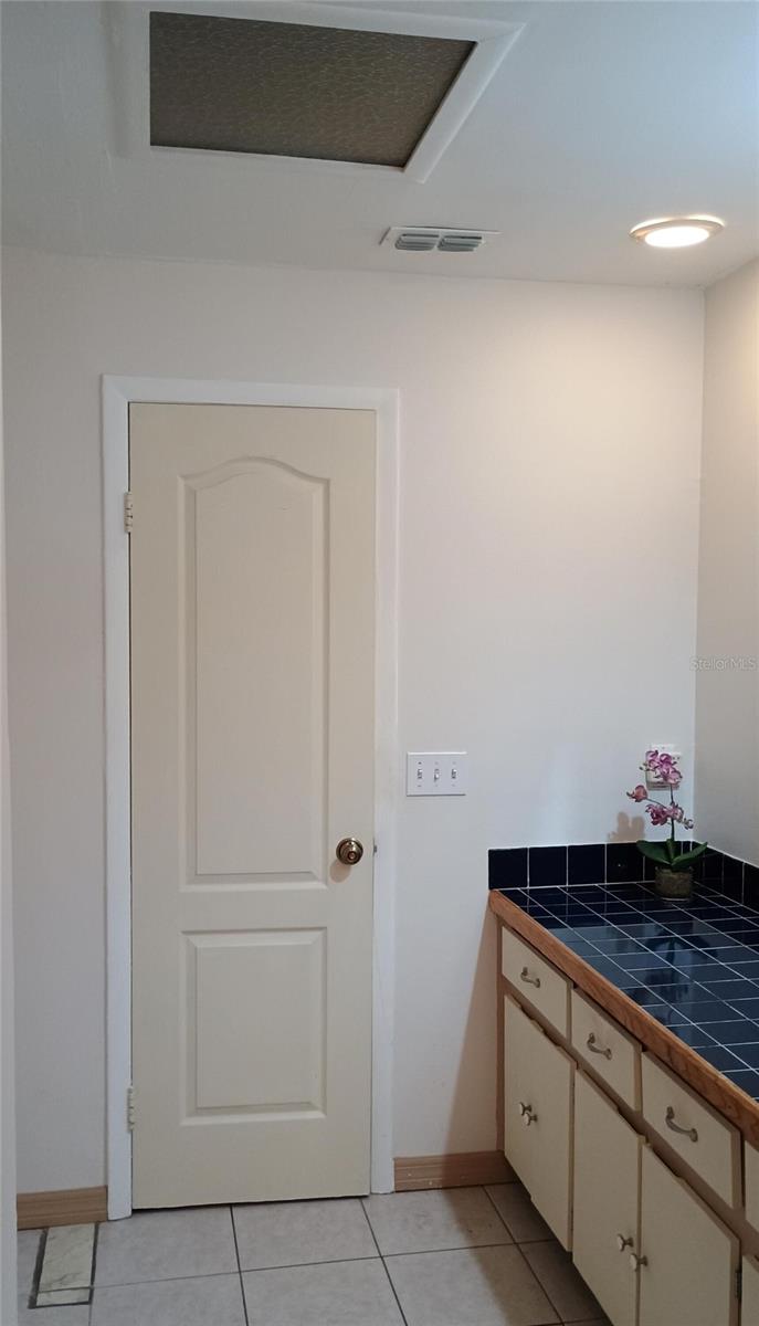 CARROLLWOOD PINES - Residential