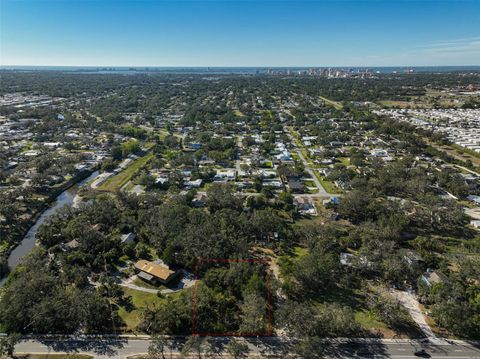 820 BENEVA ROAD SARASOTA FL 34237