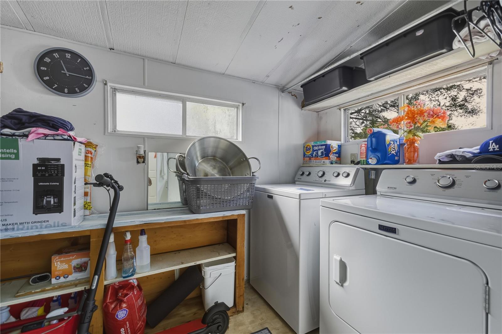 PLEASANT MANOR - Residential