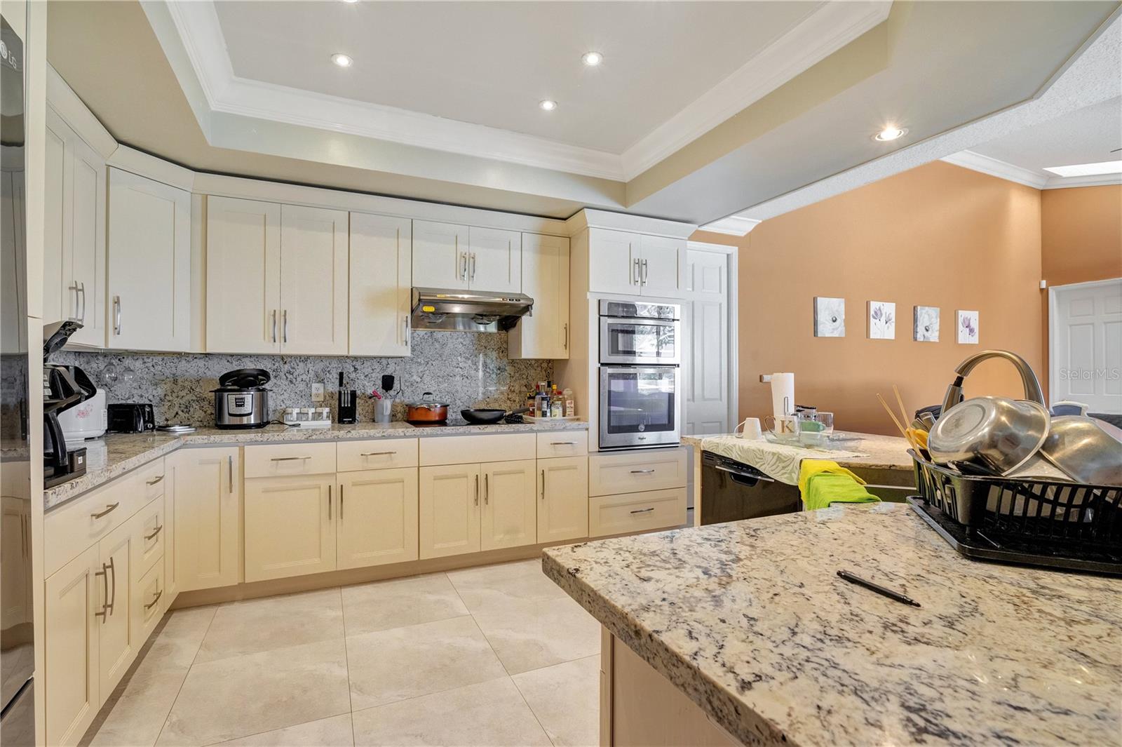 FAIRWAY COVE - Residential Lease