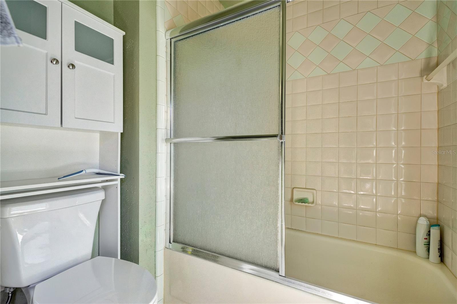 FAIRWAY COVE - Residential Lease