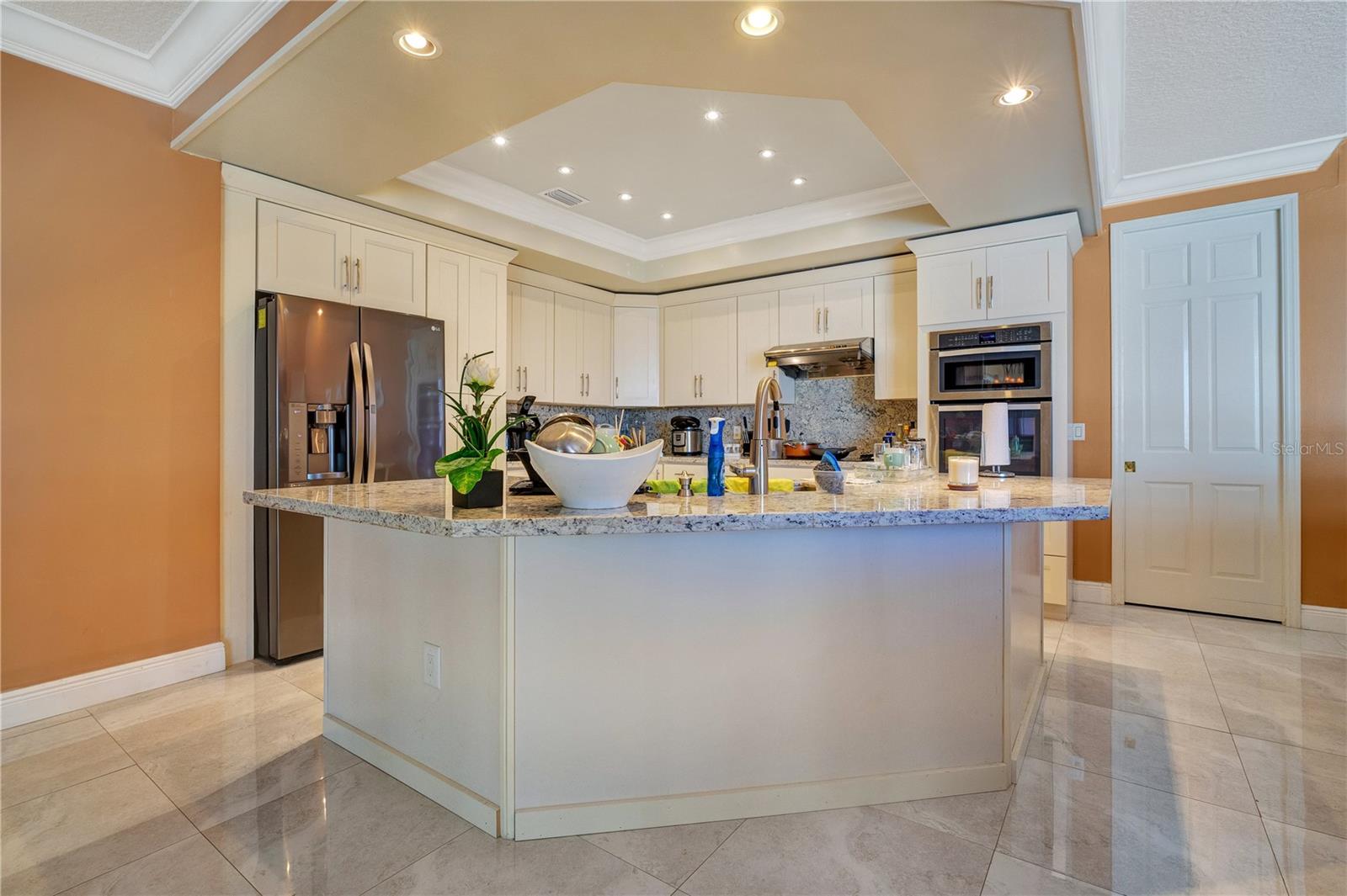 FAIRWAY COVE - Residential Lease