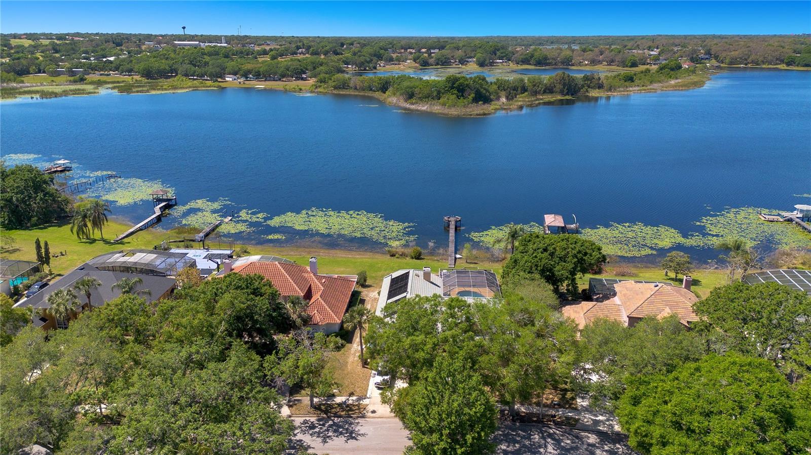 FAIRWAY COVE - Residential Lease