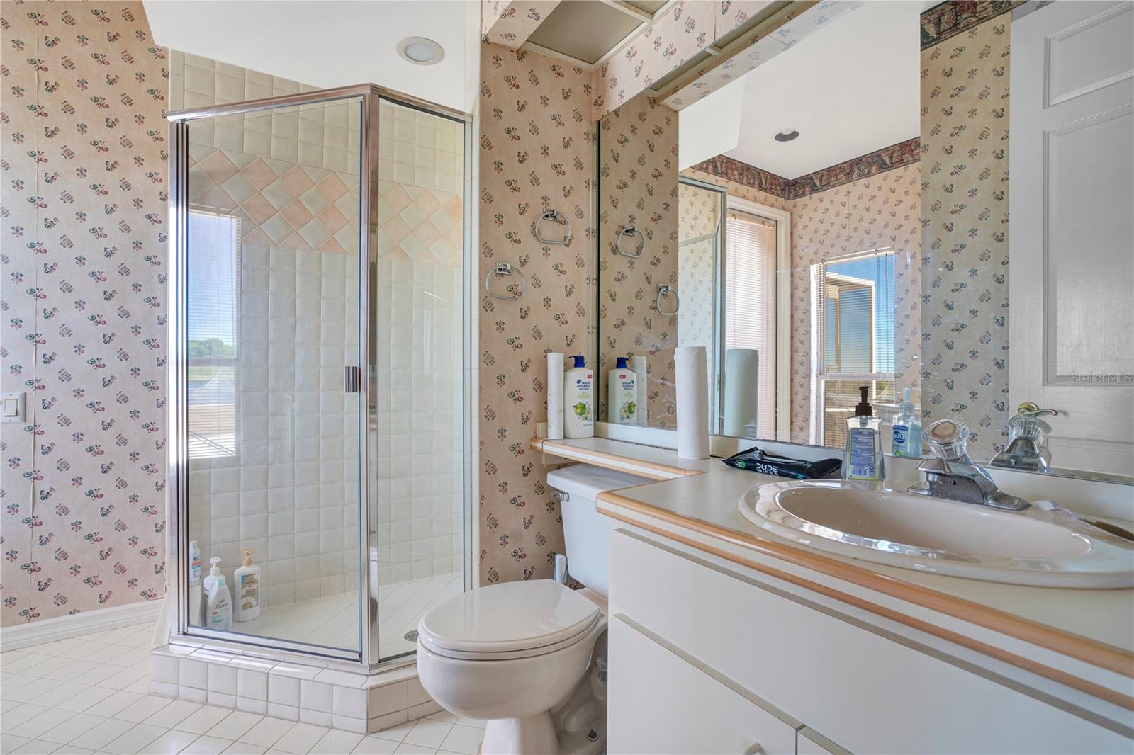 FAIRWAY COVE - Residential Lease