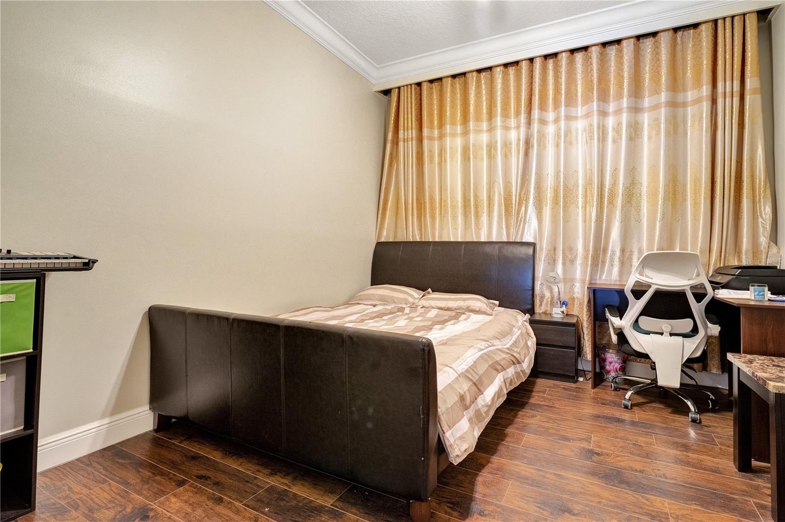 FAIRWAY COVE - Residential Lease