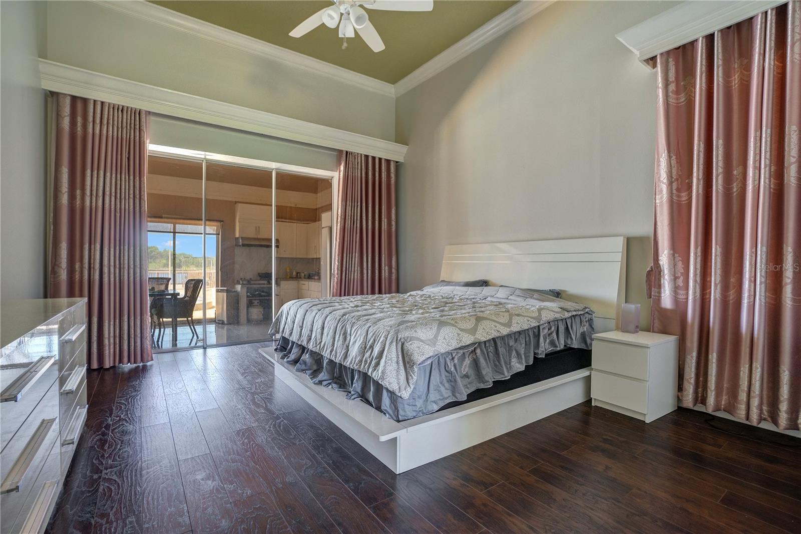 FAIRWAY COVE - Residential Lease