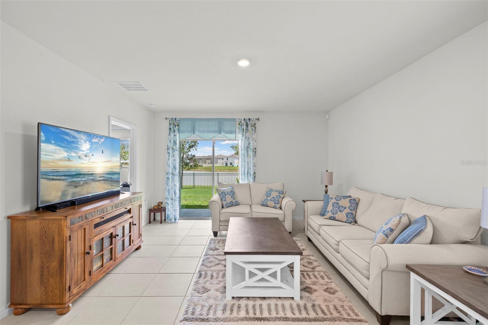 10914 PENNY GALE LOOP
