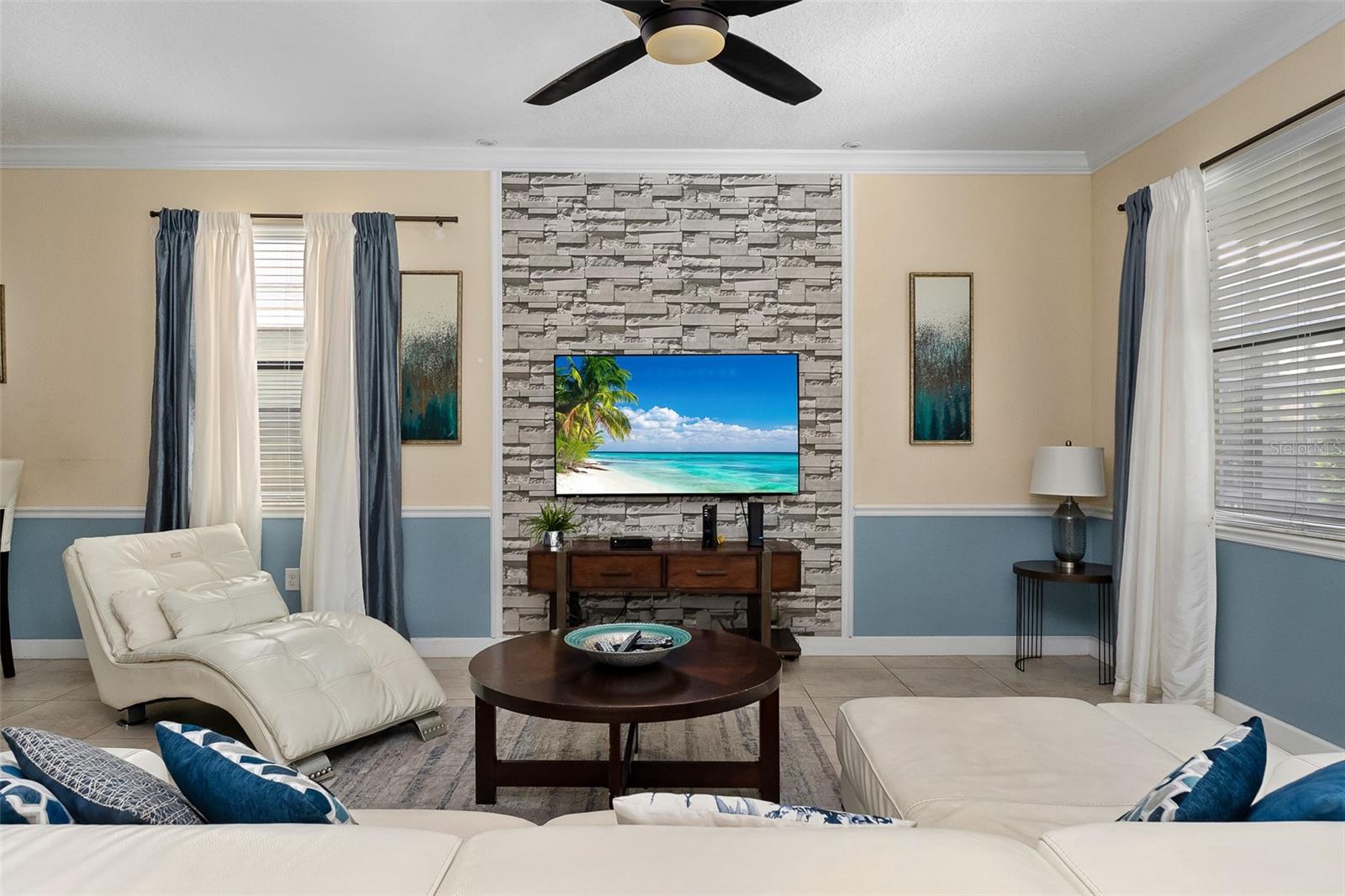 1520 MOON VALLEY DRIVE