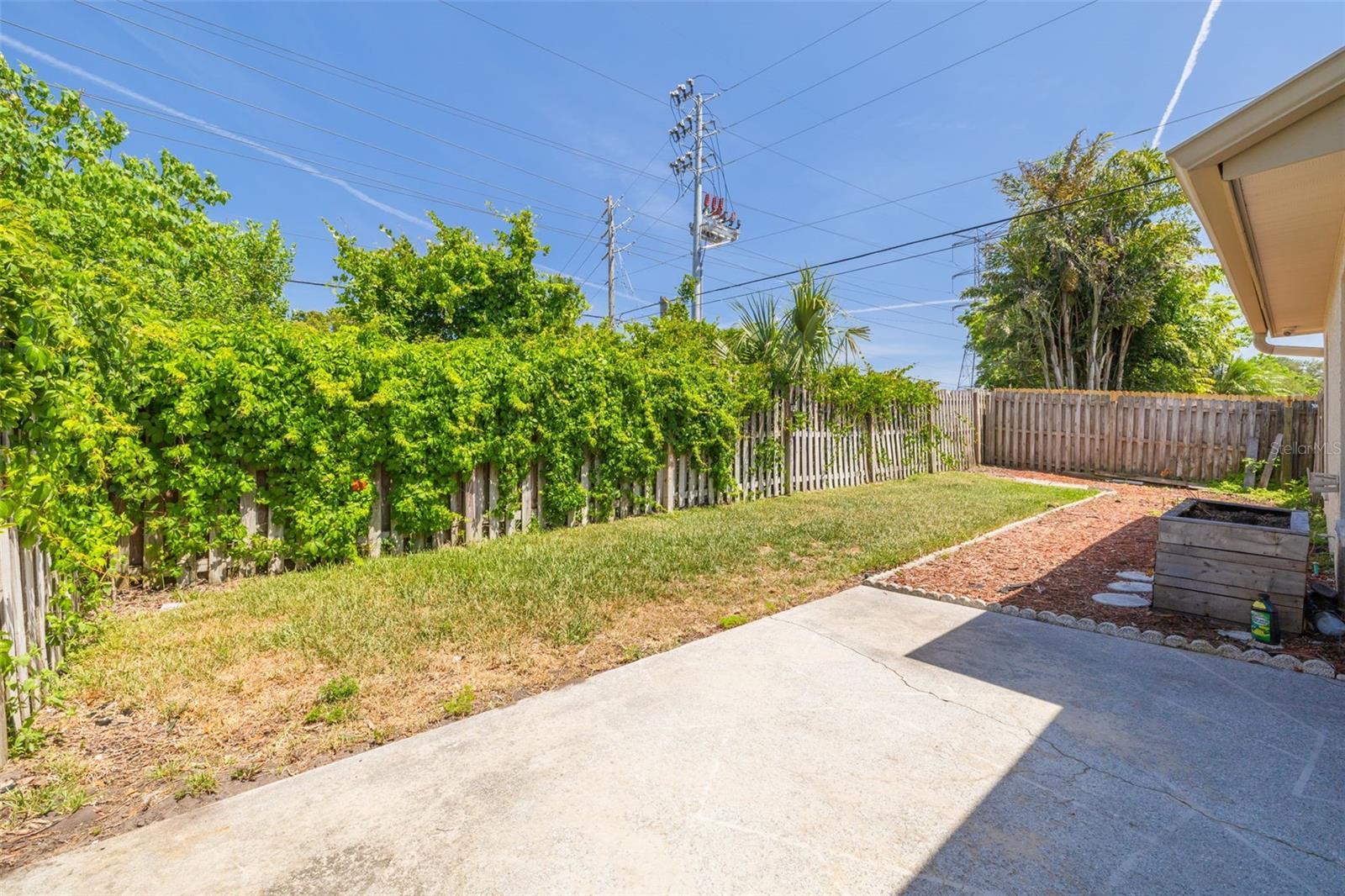 3005 BROOKFIELD LANE