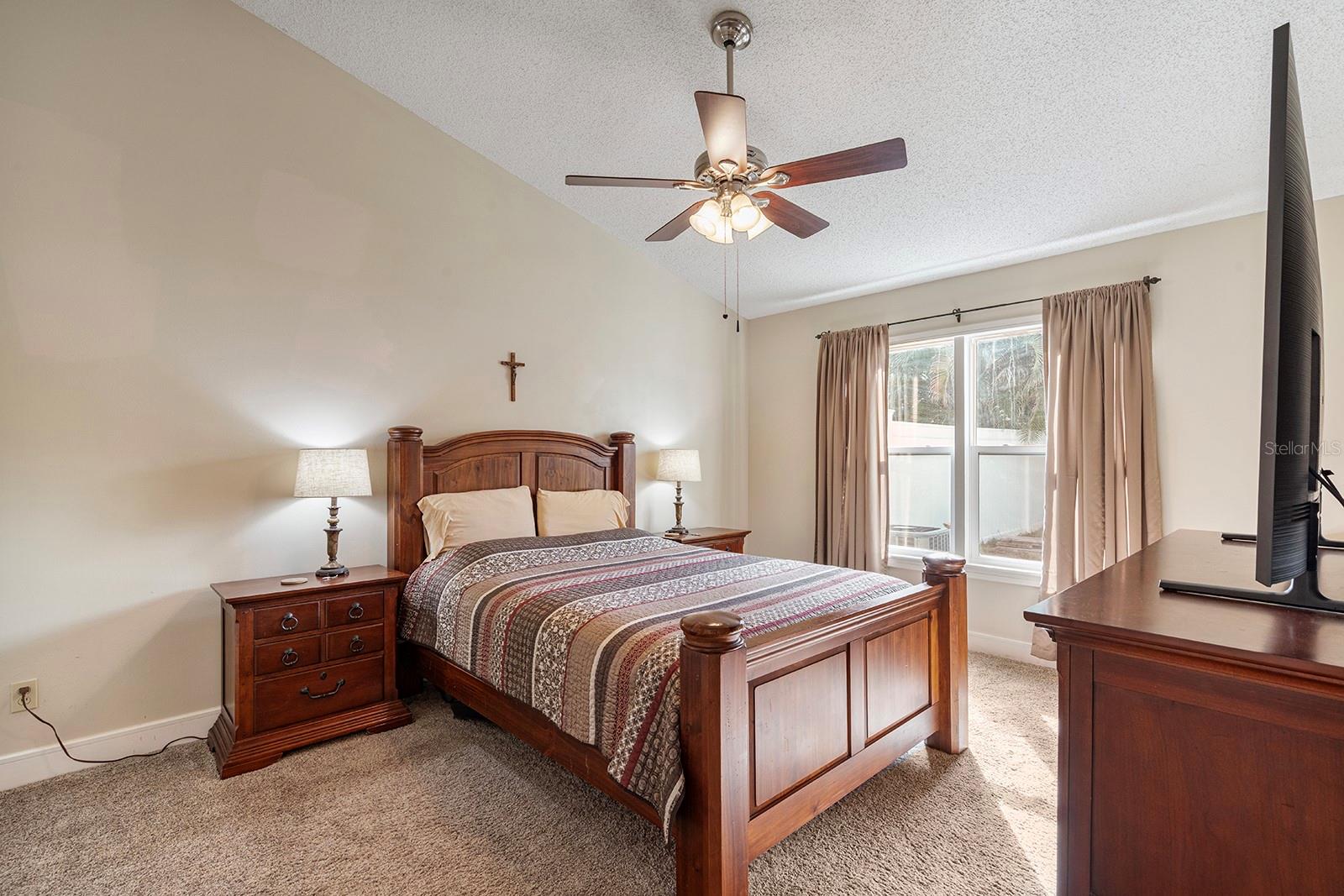 ESSEX POINT SOUTH - Residential