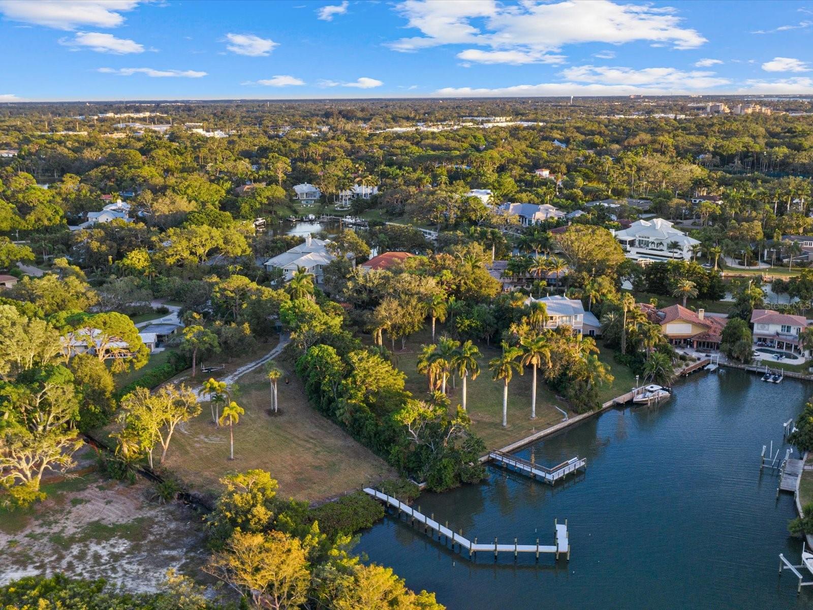 OYSTER BAY ESTATES - Land