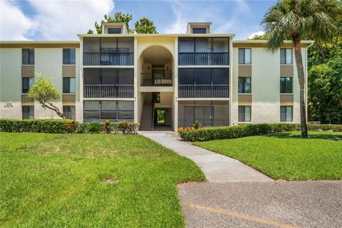 A home in TARPON SPRINGS