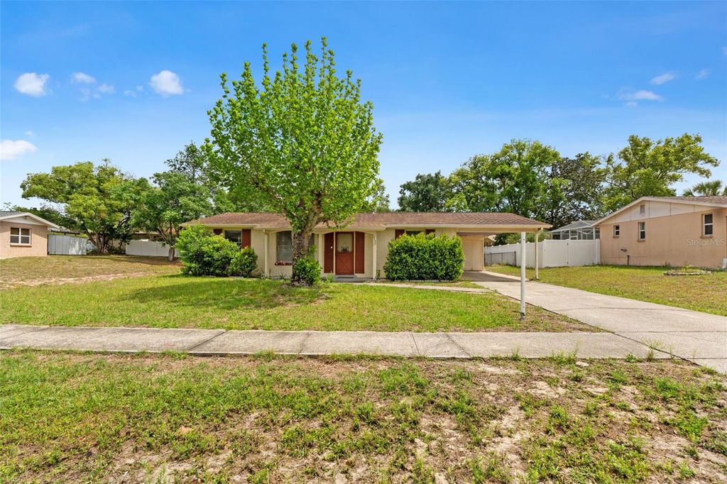 Photo of 9658 Bayside Court, Spring Hill, FL 34608 (MLS # TB8497013)