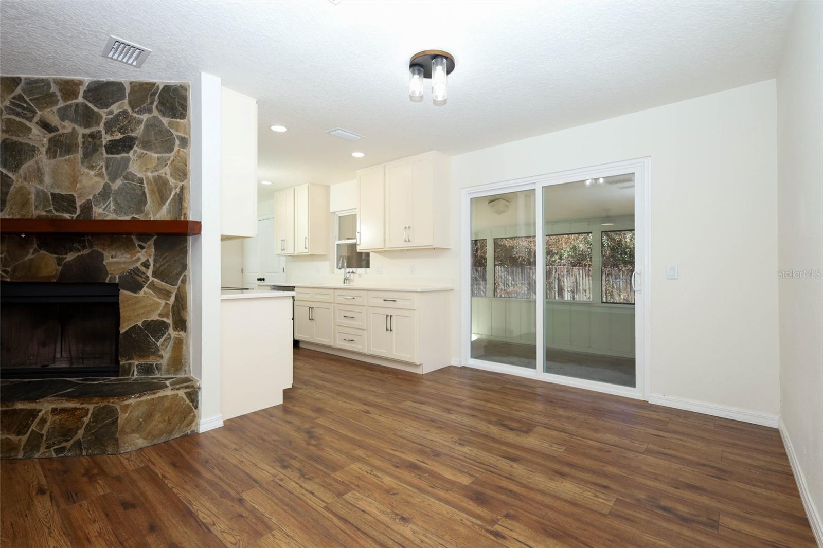 PONCE DE LEON SPGS TERRACE - Residential