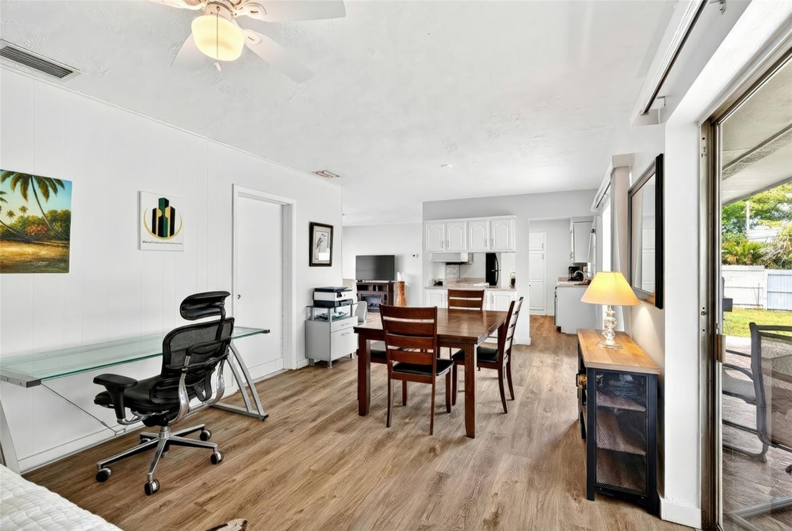 BROOKHILL - Residential