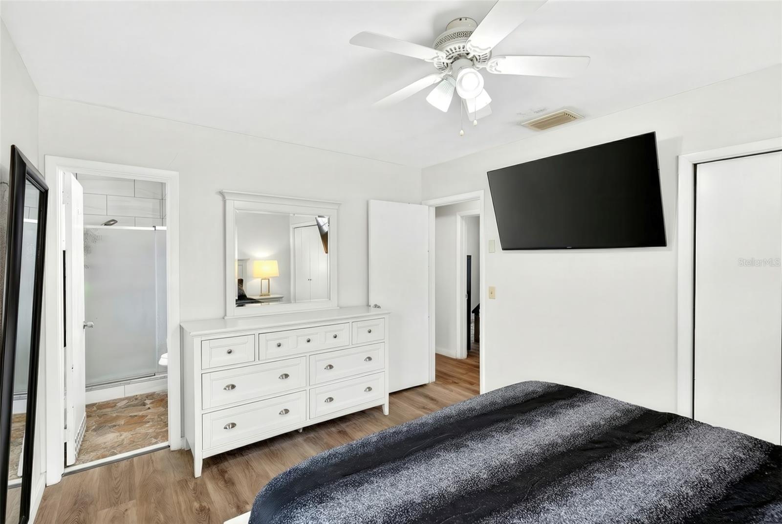 BROOKHILL - Residential