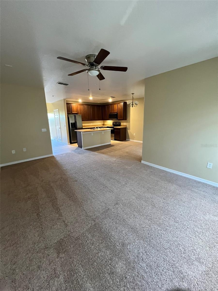 OAK RIDGE - Residential Lease