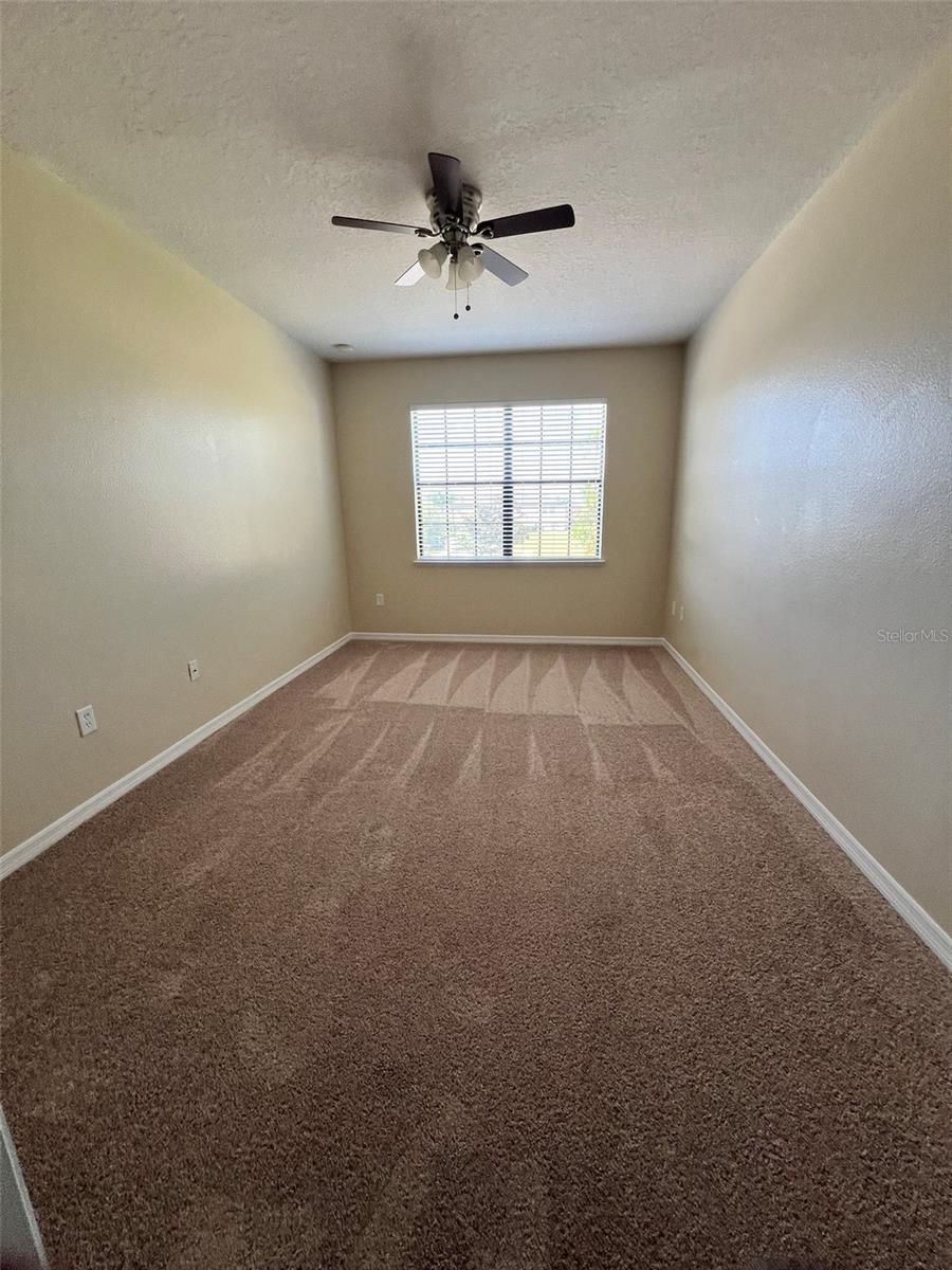 OAK RIDGE - Residential Lease