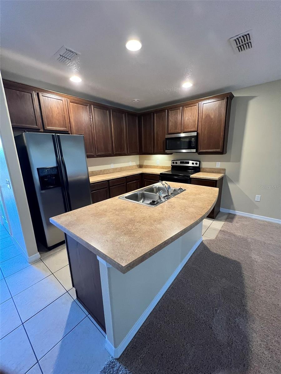 OAK RIDGE - Residential Lease