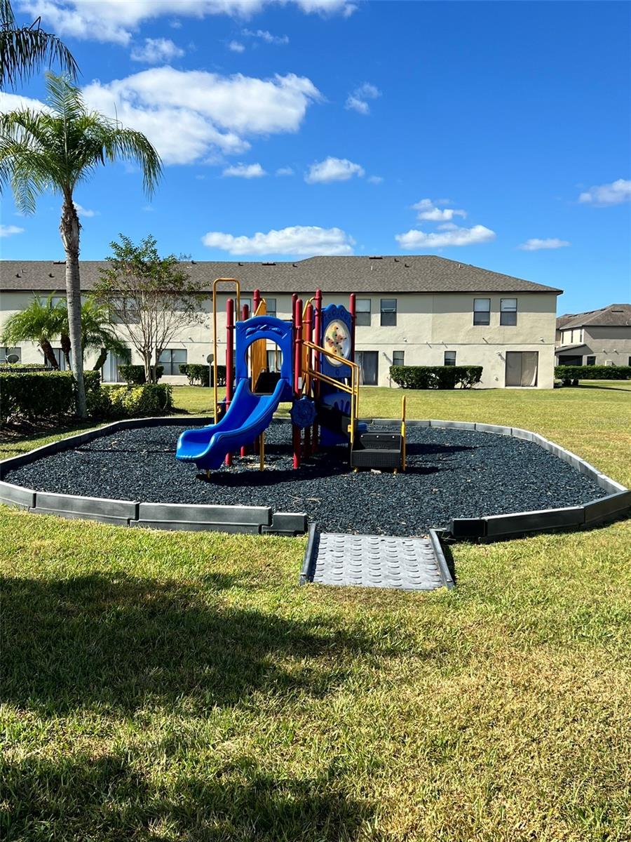 OAK RIDGE - Residential Lease