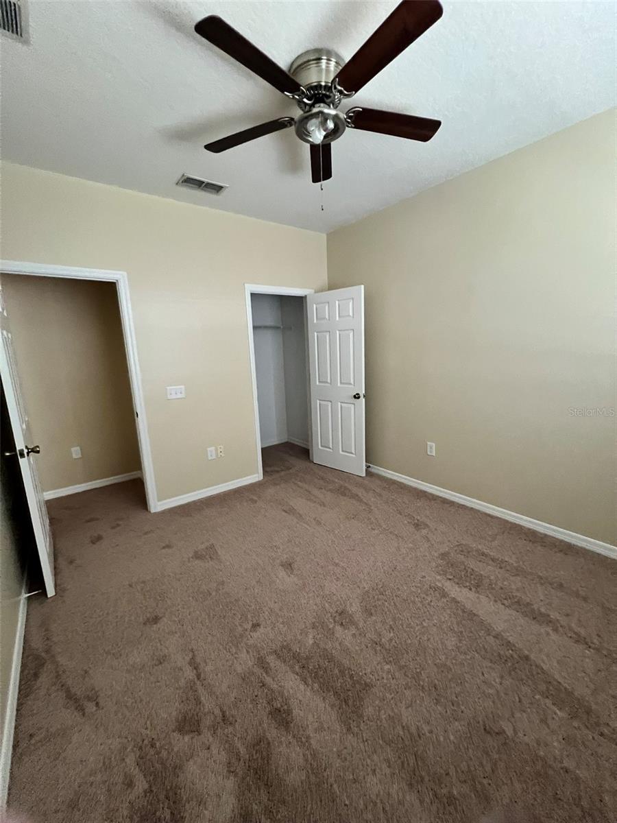 OAK RIDGE - Residential Lease