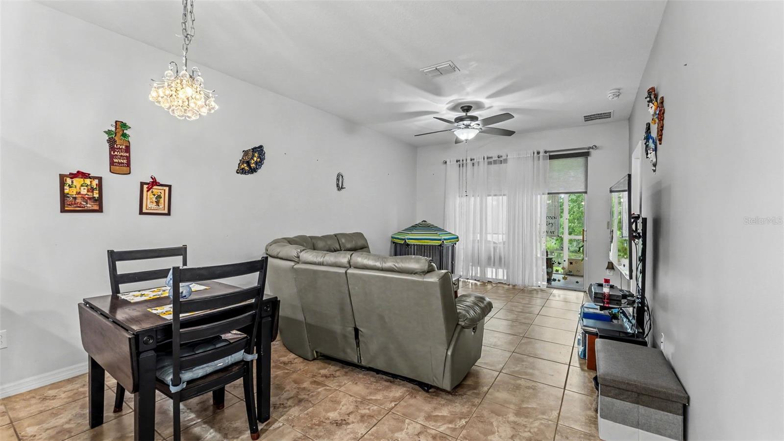 4069 SHADE TREE LANE