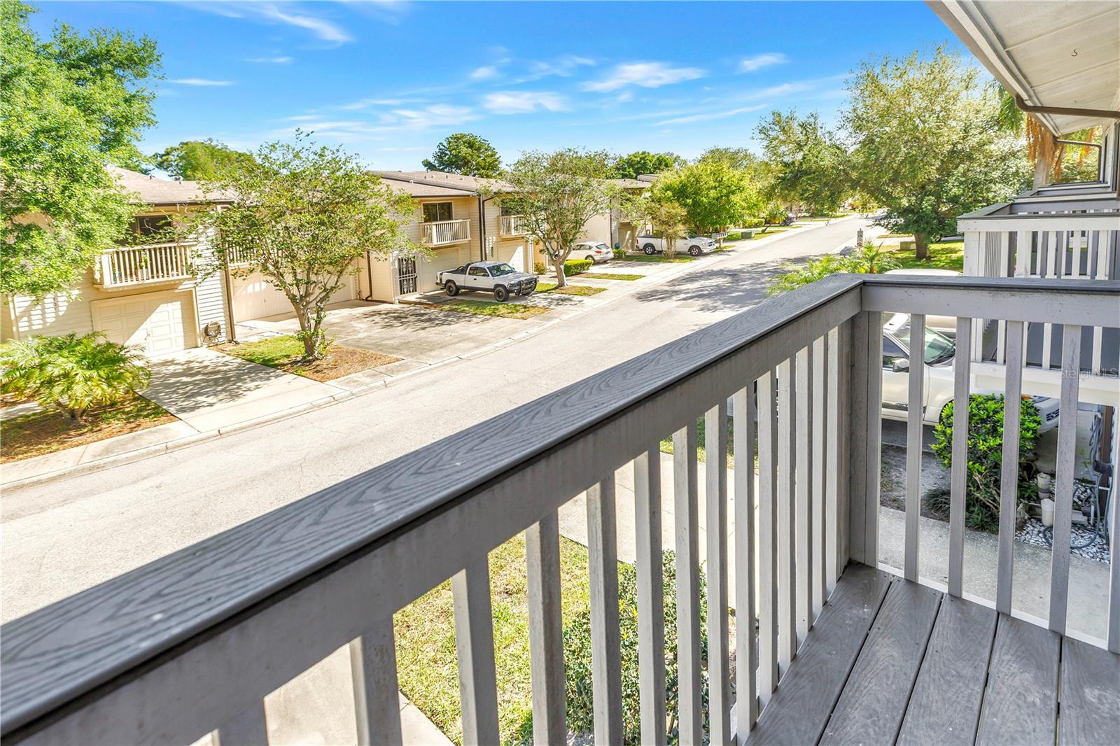 LAKE FOREST CONDO - Residential