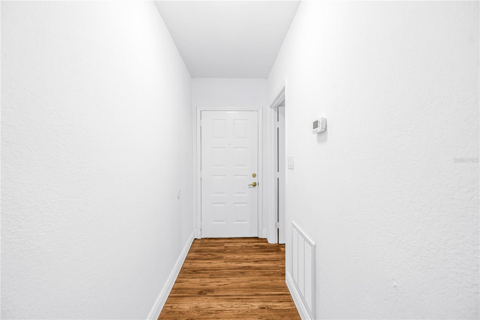 LAKE FOREST CONDO - Residential