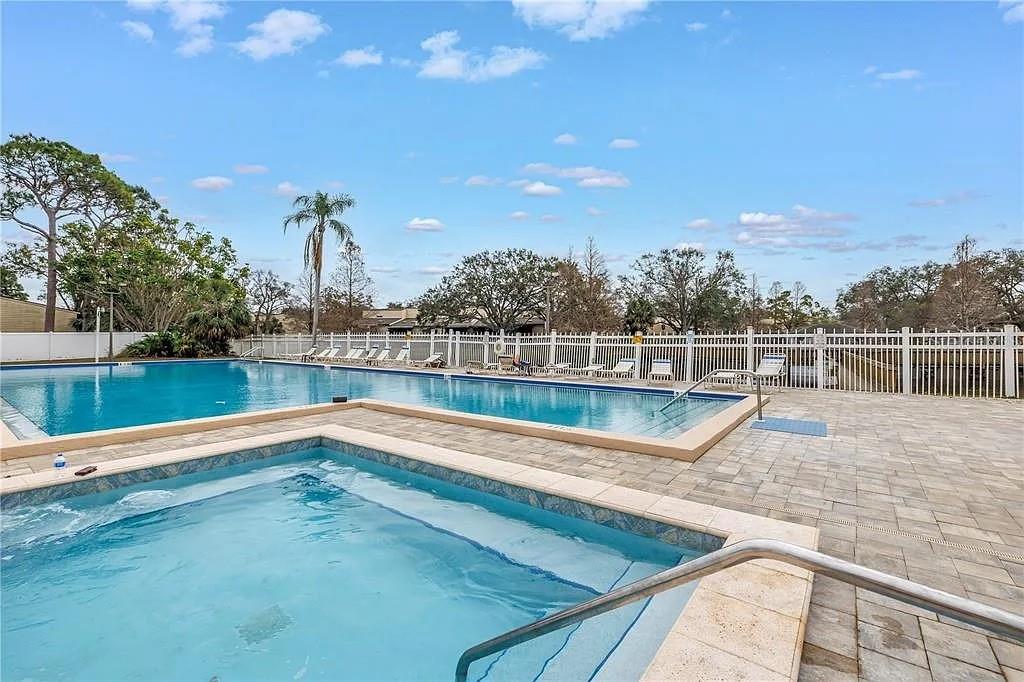 LAKE FOREST CONDO - Residential