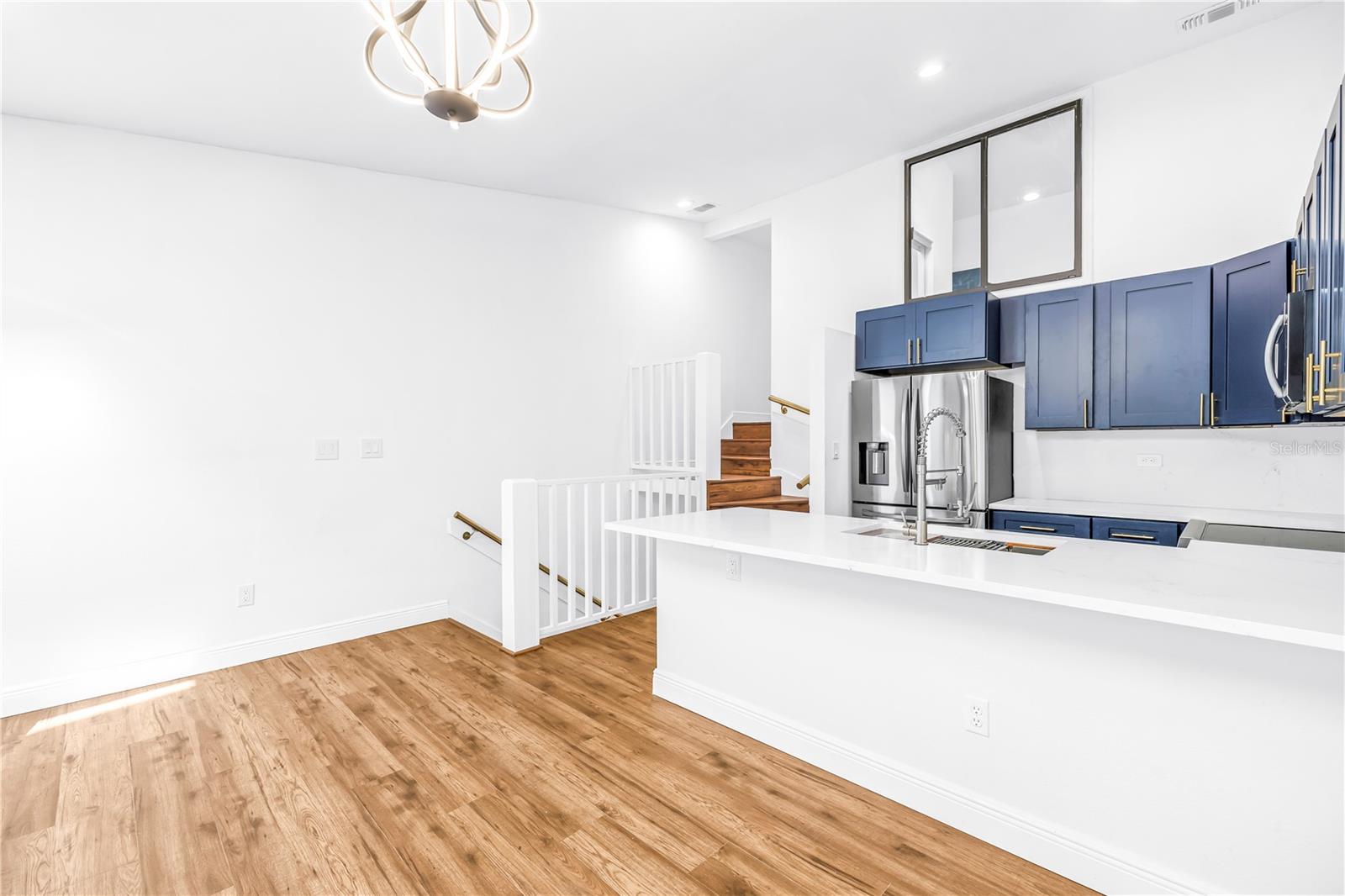 LAKE FOREST CONDO - Residential