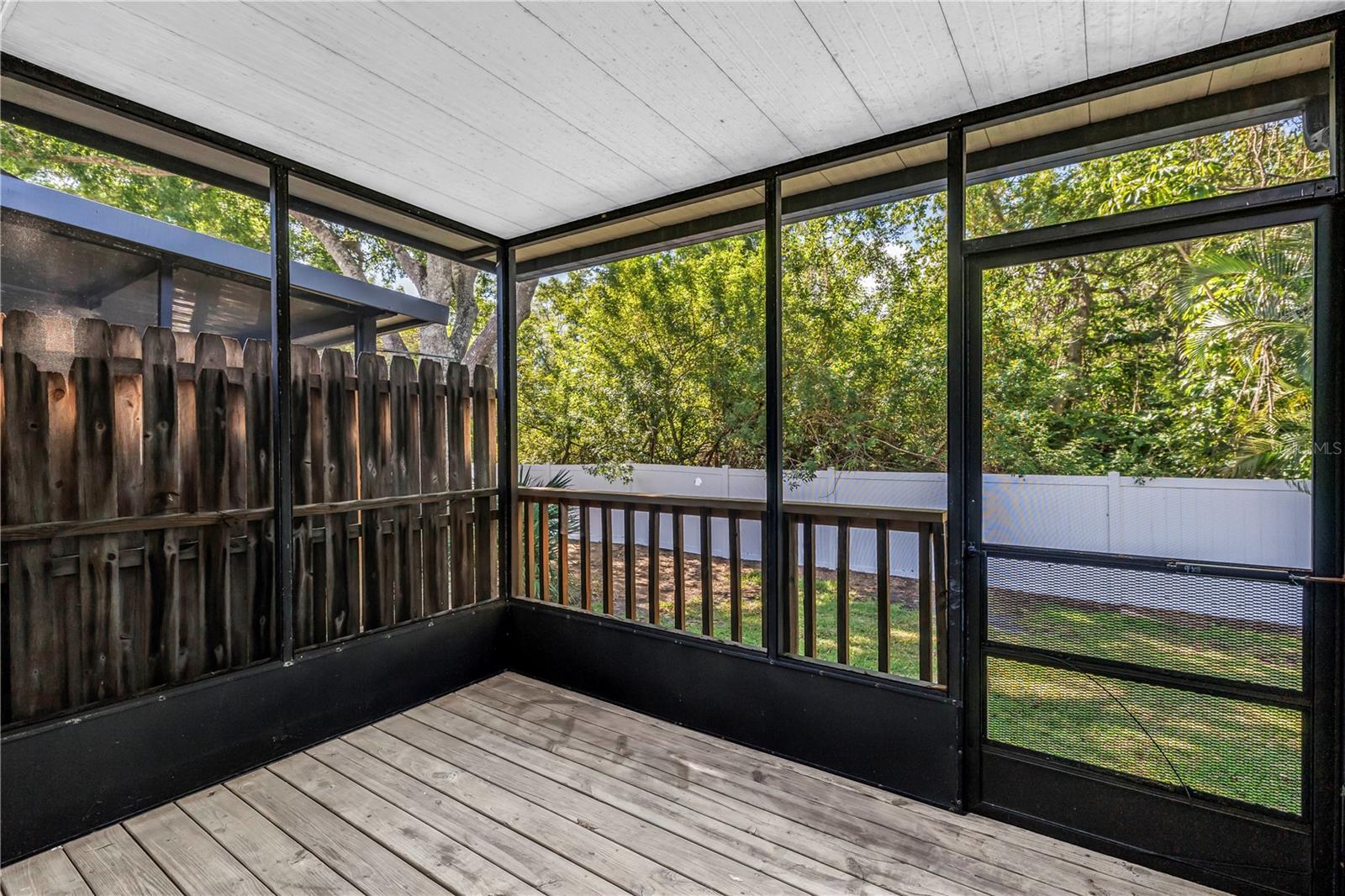 LAKE FOREST CONDO - Residential