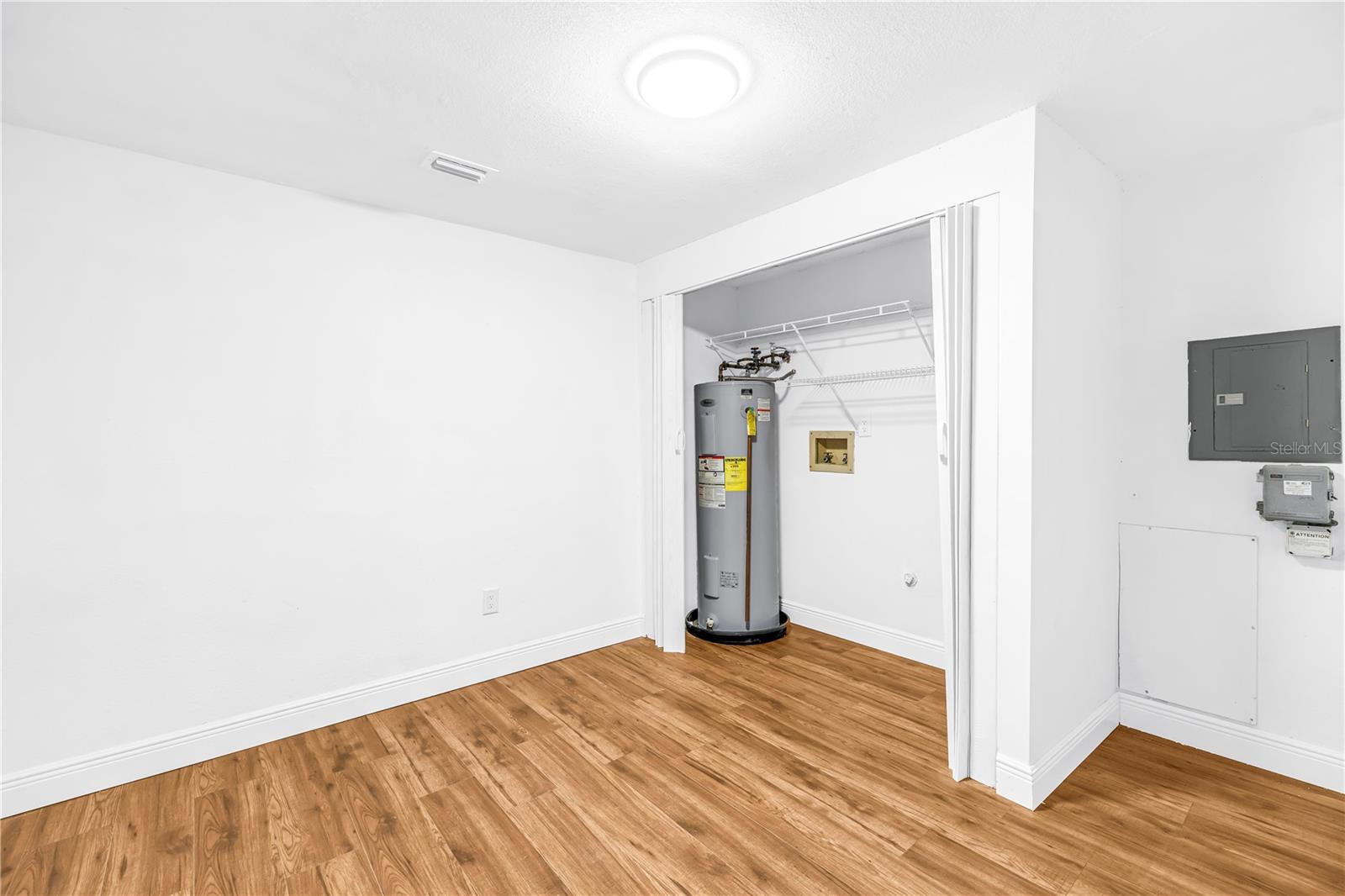 LAKE FOREST CONDO - Residential