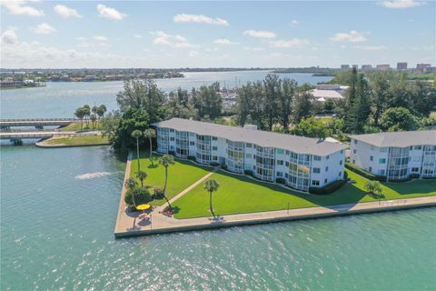 A home in SARASOTA