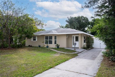 Photo of 1533 Suffolk Street N, St Petersburg, FL 33710 (MLS # TB8498151)