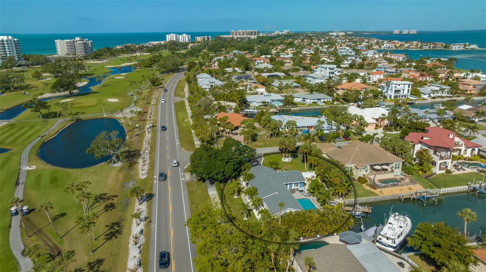 COUNTRY CLUB SHORES - Residential Lease