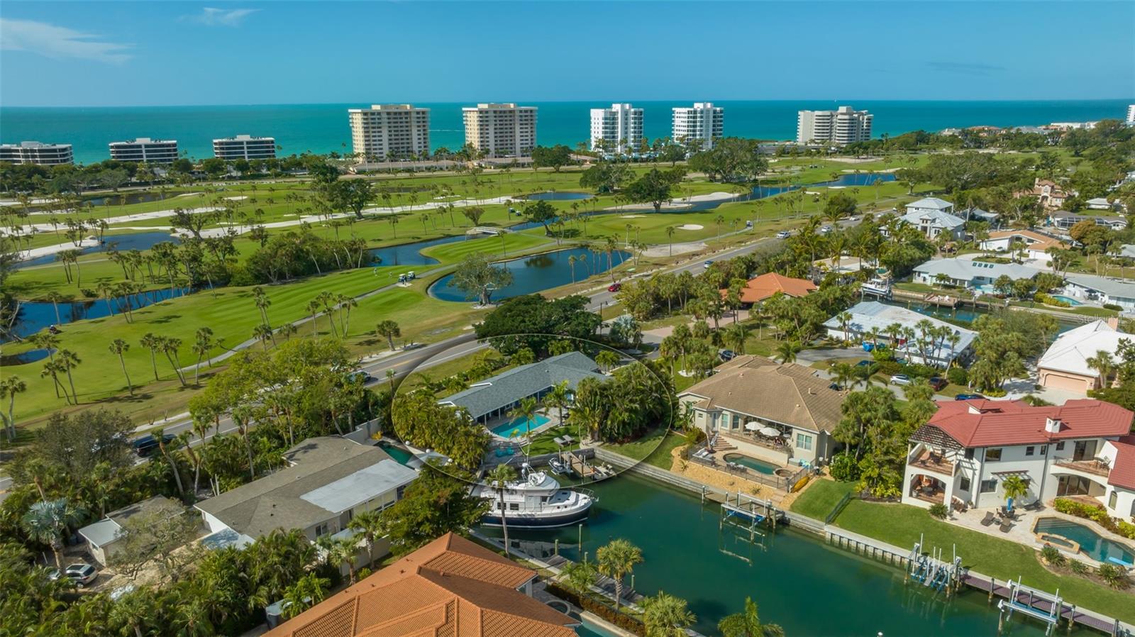 COUNTRY CLUB SHORES - Residential Lease