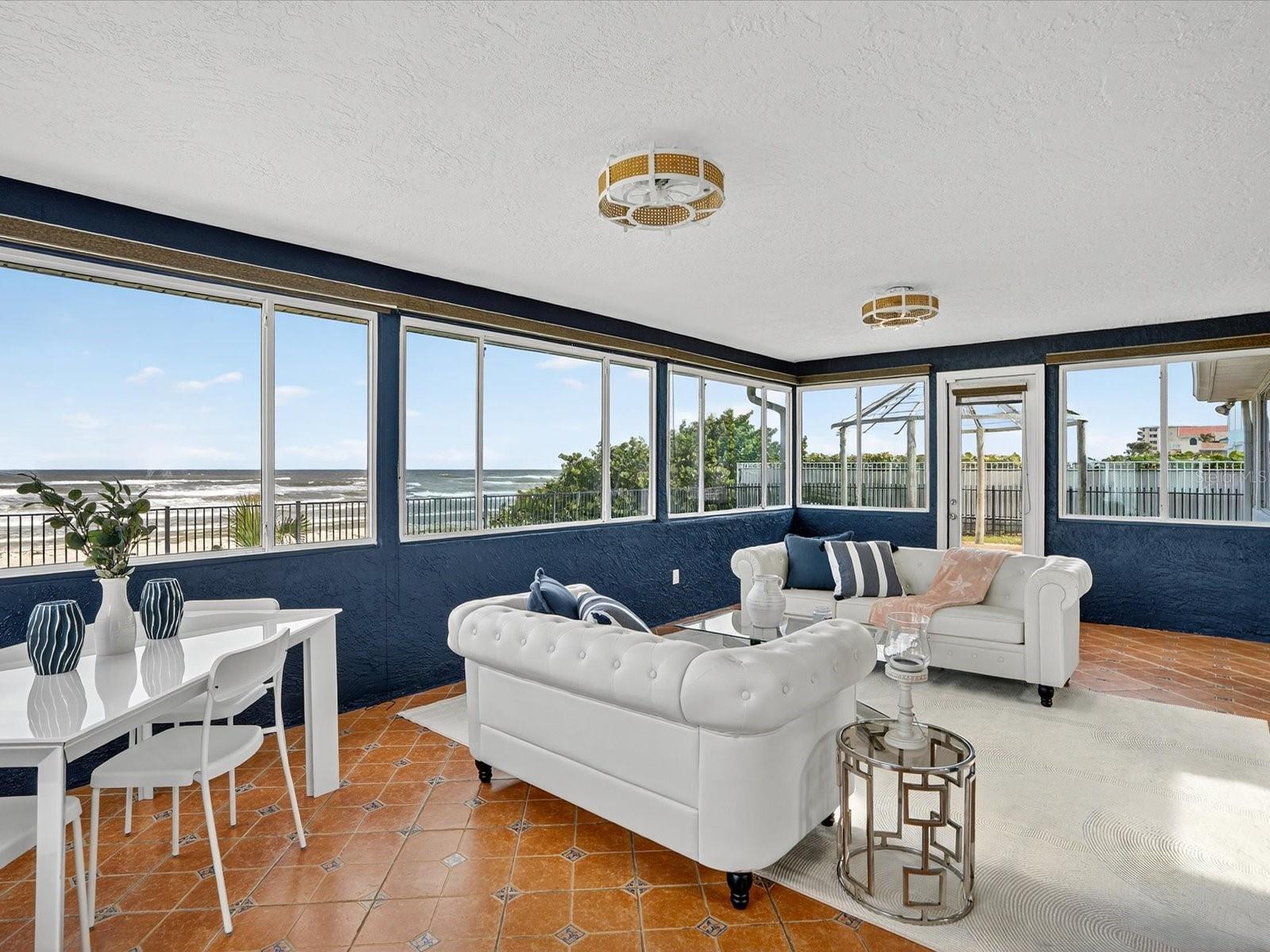 LIGHTHOUSE SHORES THRIFT - Residential