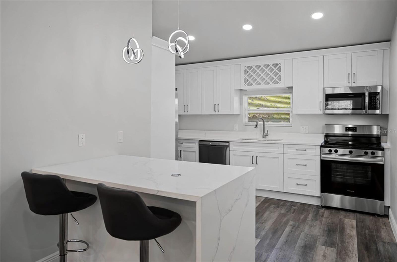 BOUTON & SKINNERS ADD - Residential