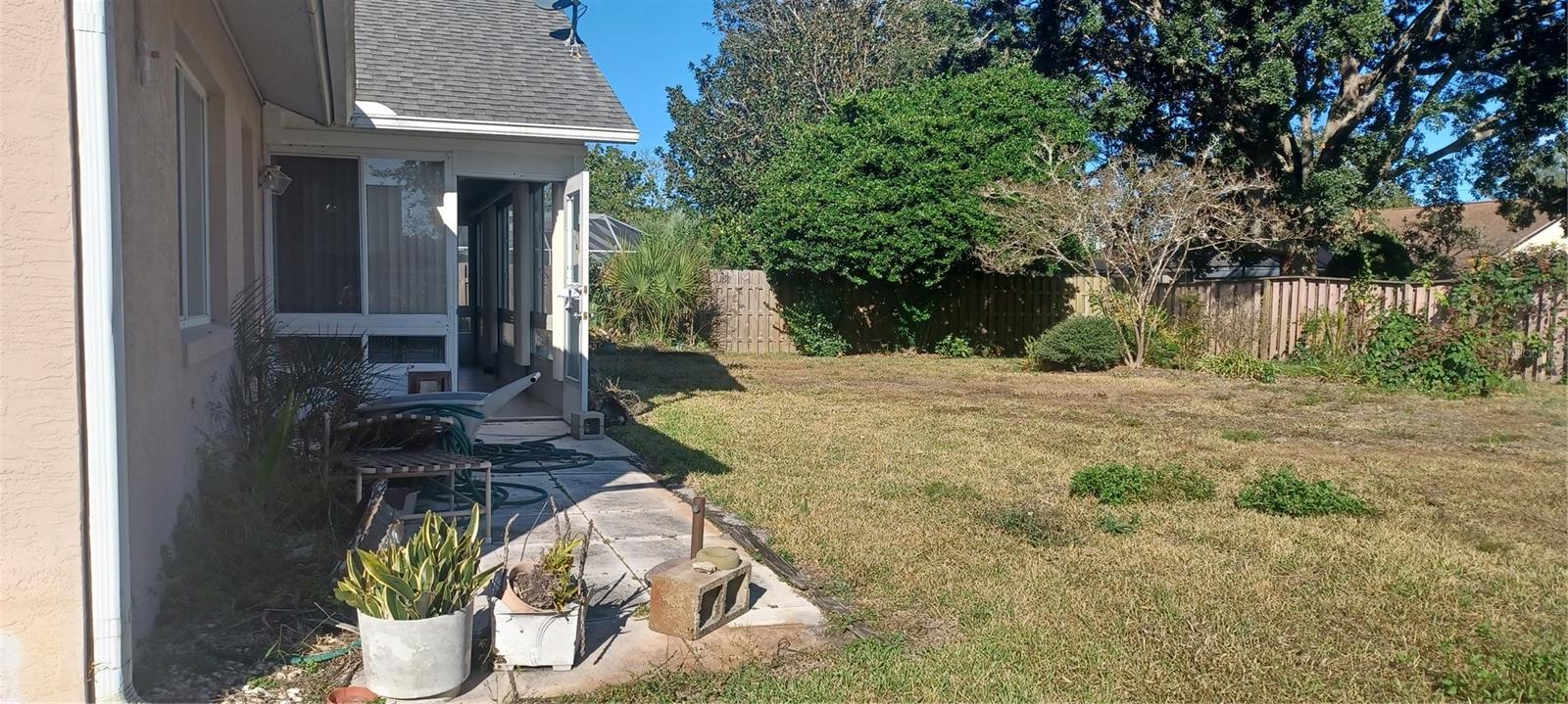 PINE LAKES - Residential