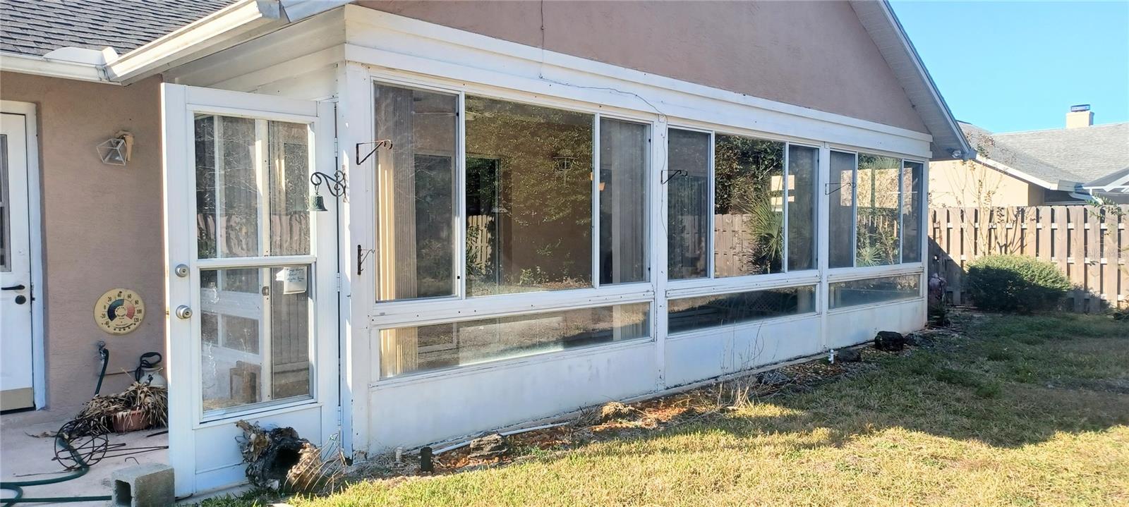 PINE LAKES - Residential