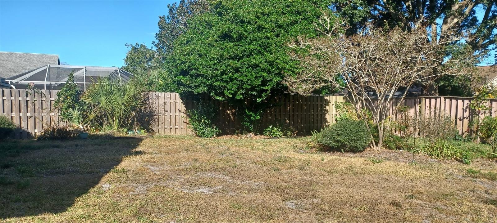 PINE LAKES - Residential