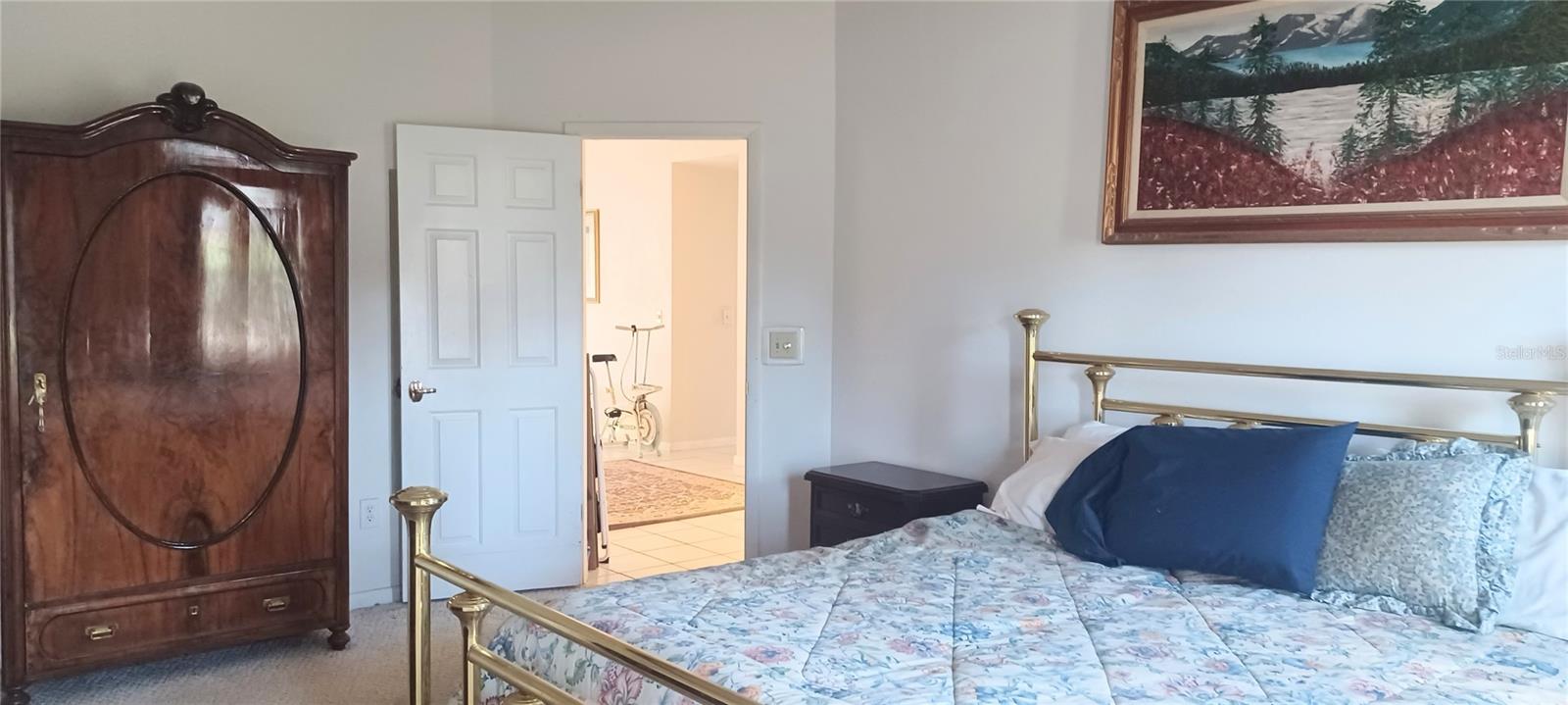 PINE LAKES - Residential