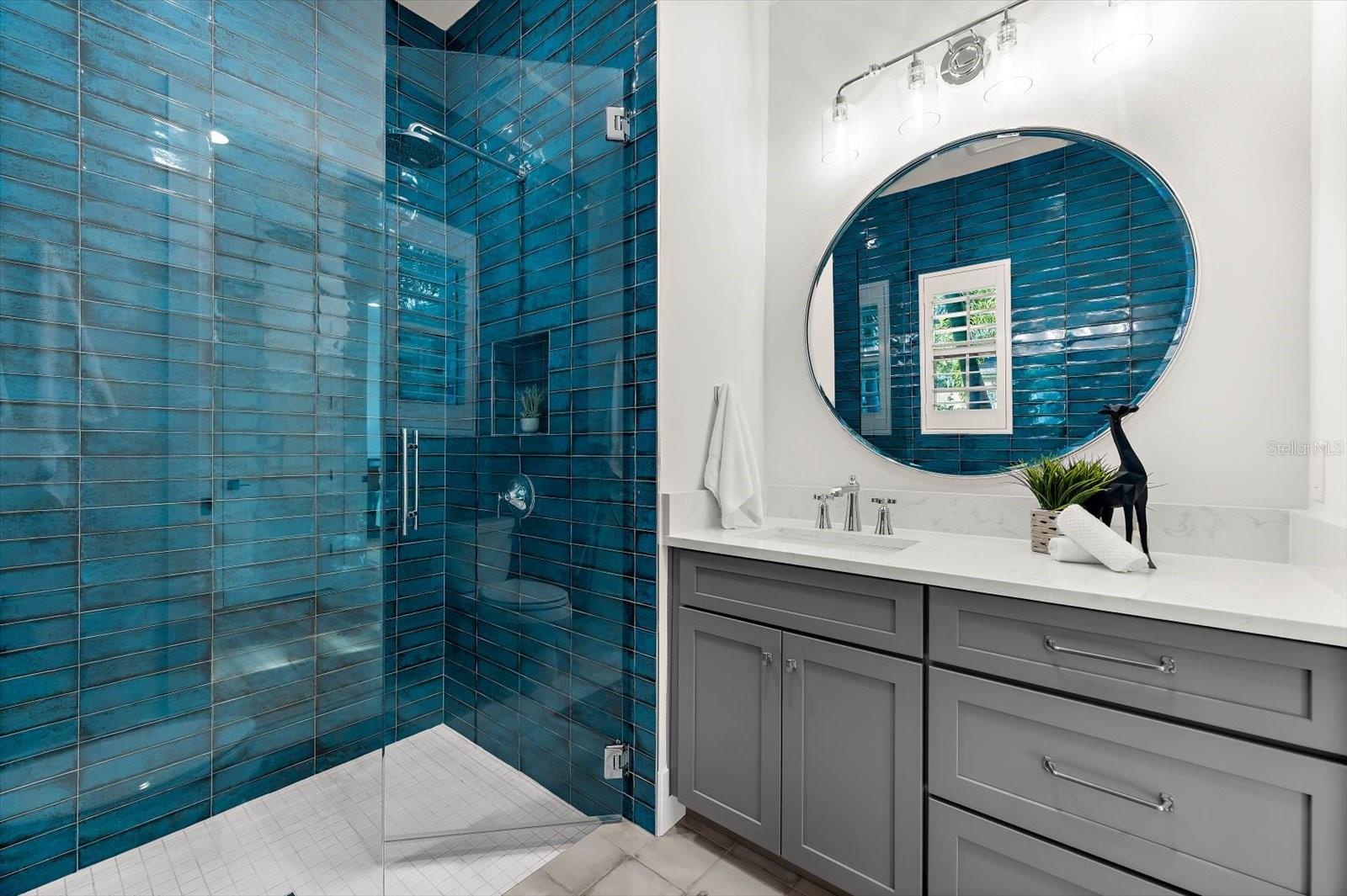 RIVERSIDE - Residential