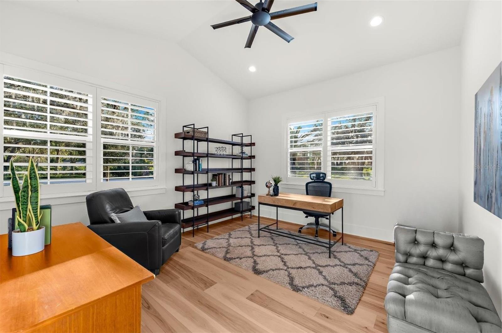 RIVERSIDE - Residential