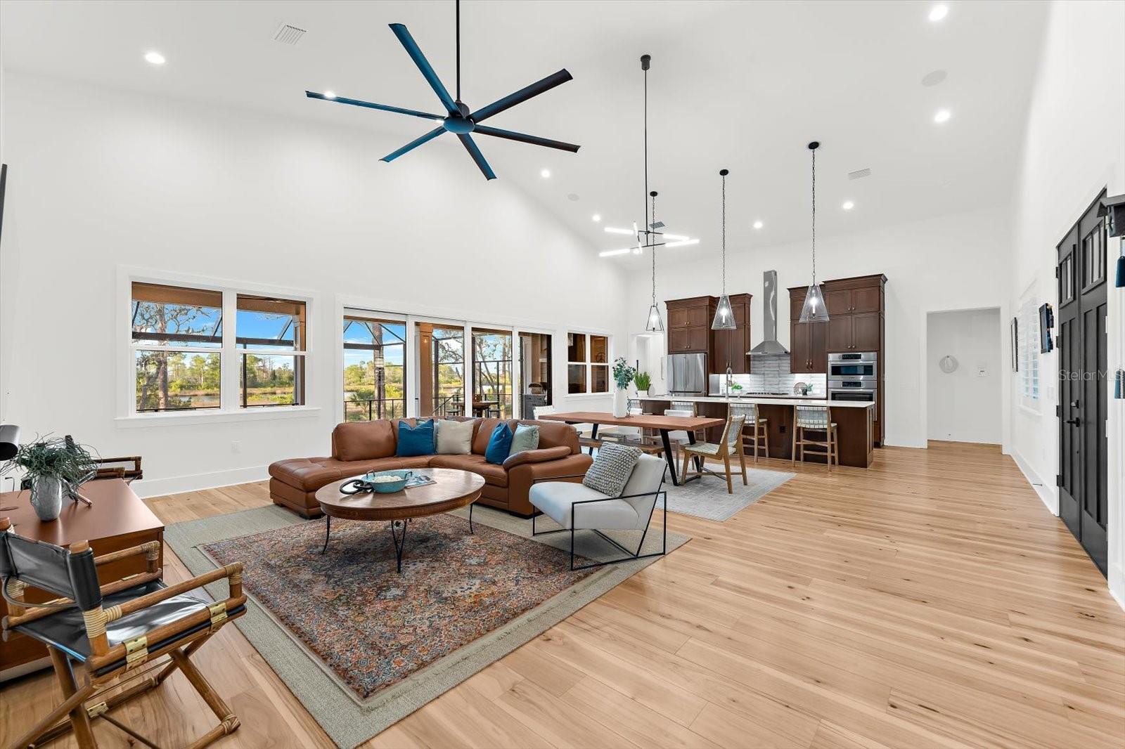 RIVERSIDE - Residential