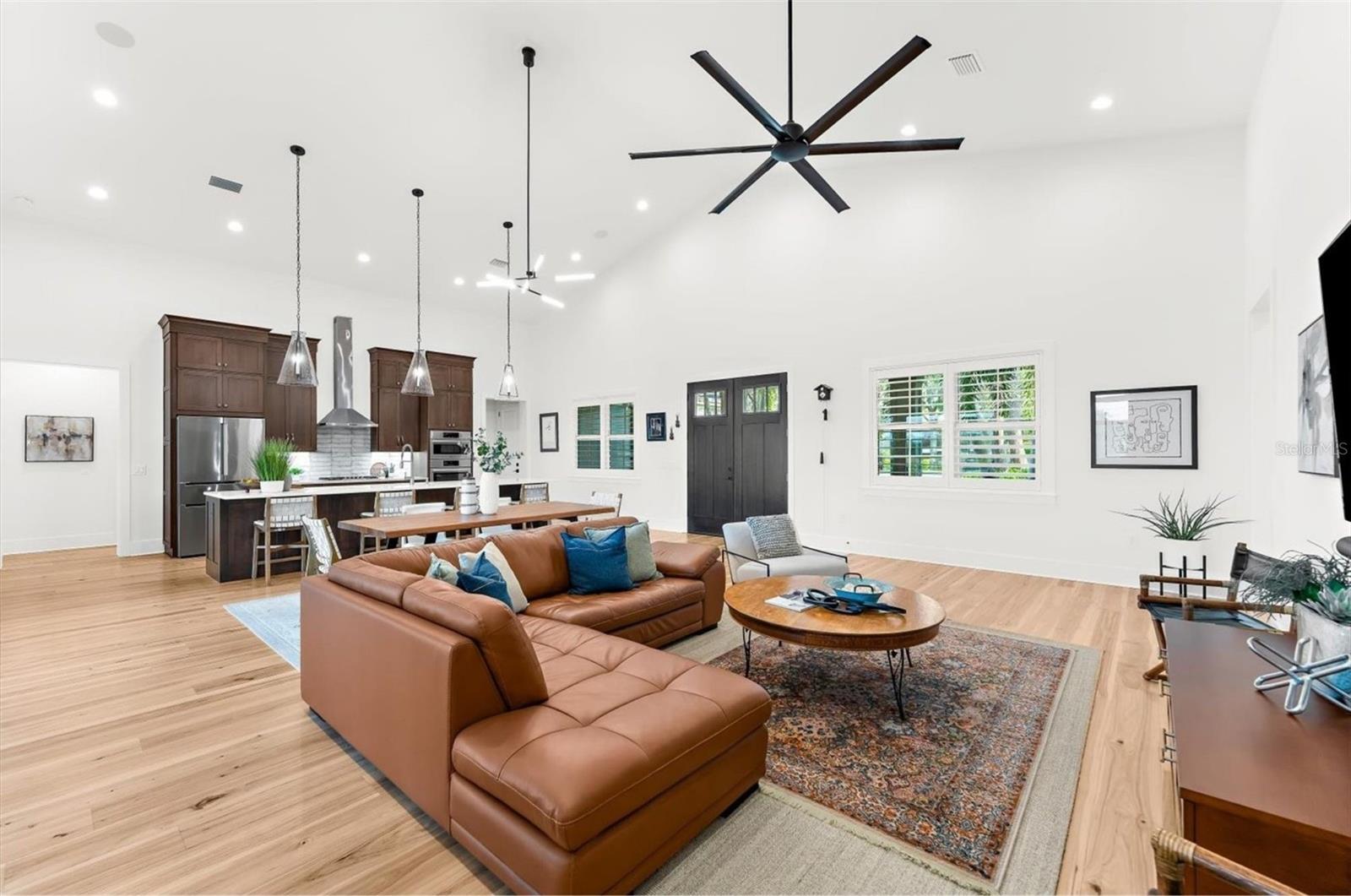 RIVERSIDE - Residential