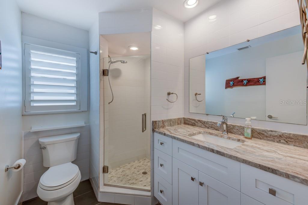 BOCA CIEGA ISLE - Residential