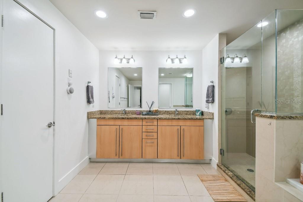 STAR TOWER - Residential